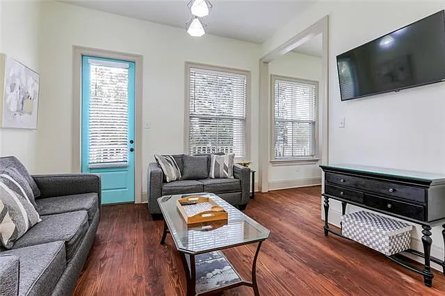 2211 Louisiana Ave #2211 — Photo 4