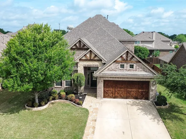 608 Misty Harbor Ct, Saginaw, TX 76179