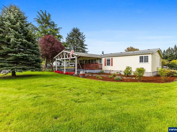 31762 Eastway St, Lebanon, OR 97355