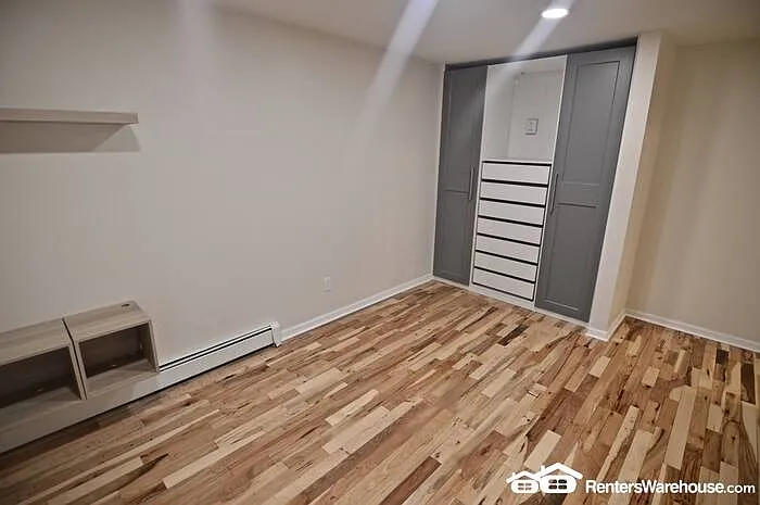 4201 Lakeside Ave N #111 — Photo 10