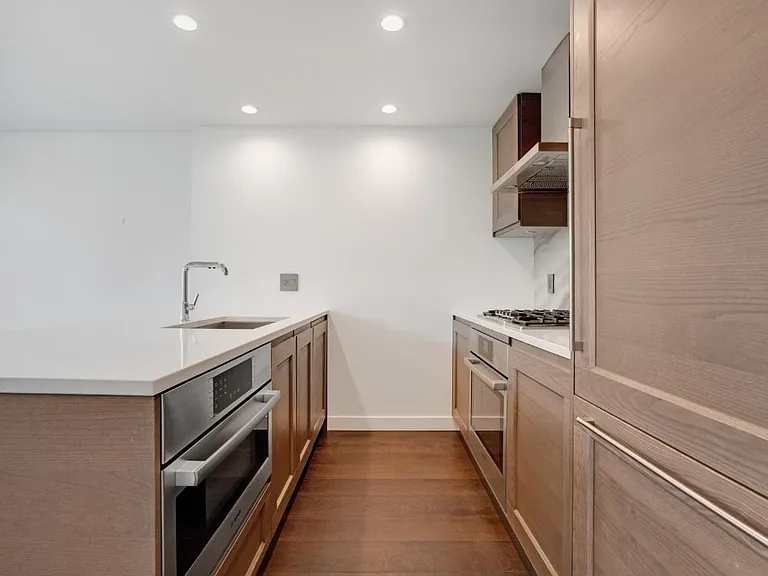 5629 Birney Ave #5XX — Photo 7