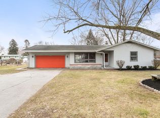 1902 Bashor Rd, Goshen, IN 46526