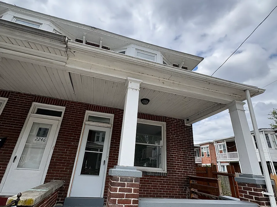 2248 Logan St