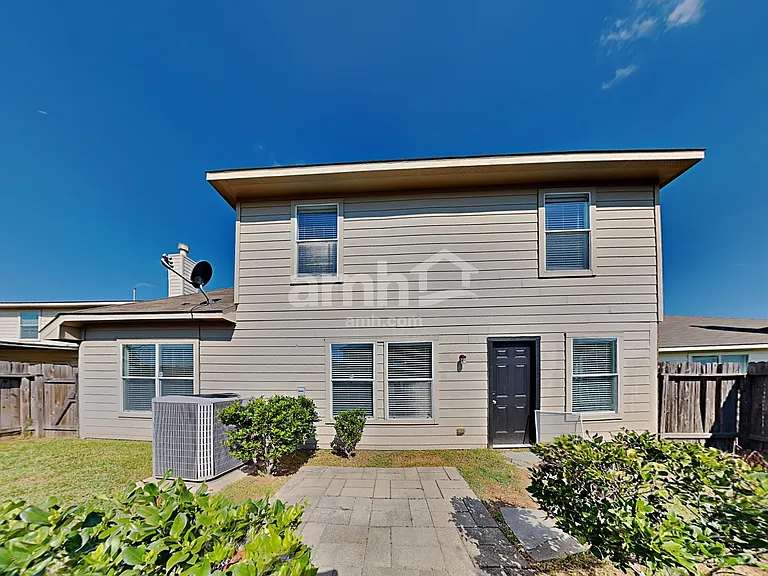 8339 Loetsch Ridge Way — Photo 24