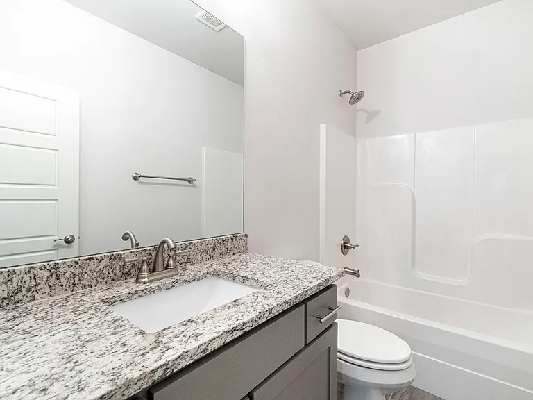 5304 SW Stanford Ct — Photo 16