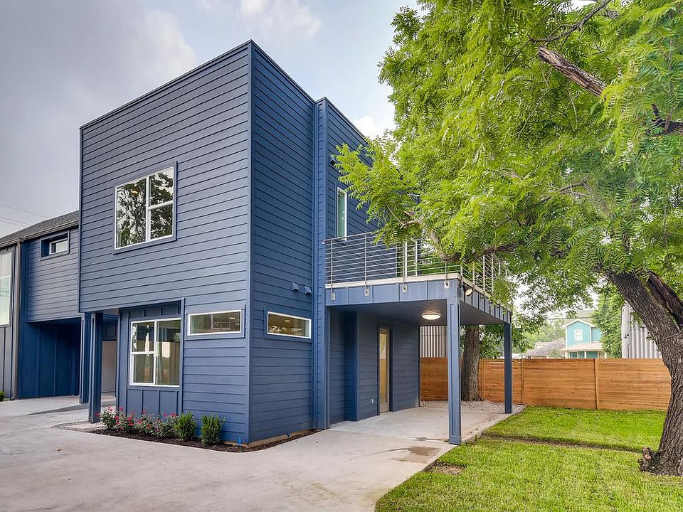 1st image of 204 Montopolis Dr #B