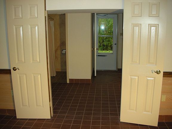 family room doors looking to backyard