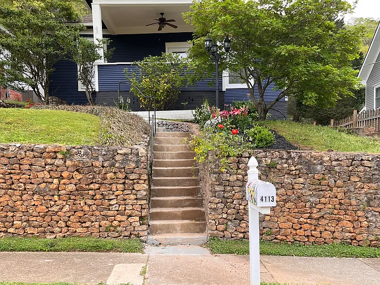 4113 Alabama Ave — Photo 2