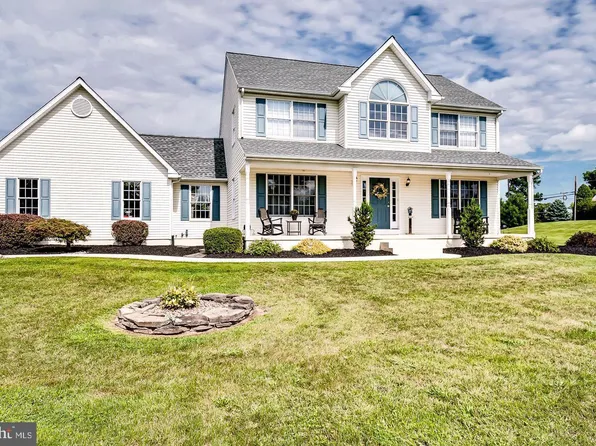 2125 Salford St, Harleysville, PA 19438