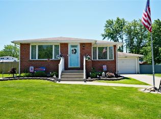 59 Christopher Dr, Buffalo, NY 14224