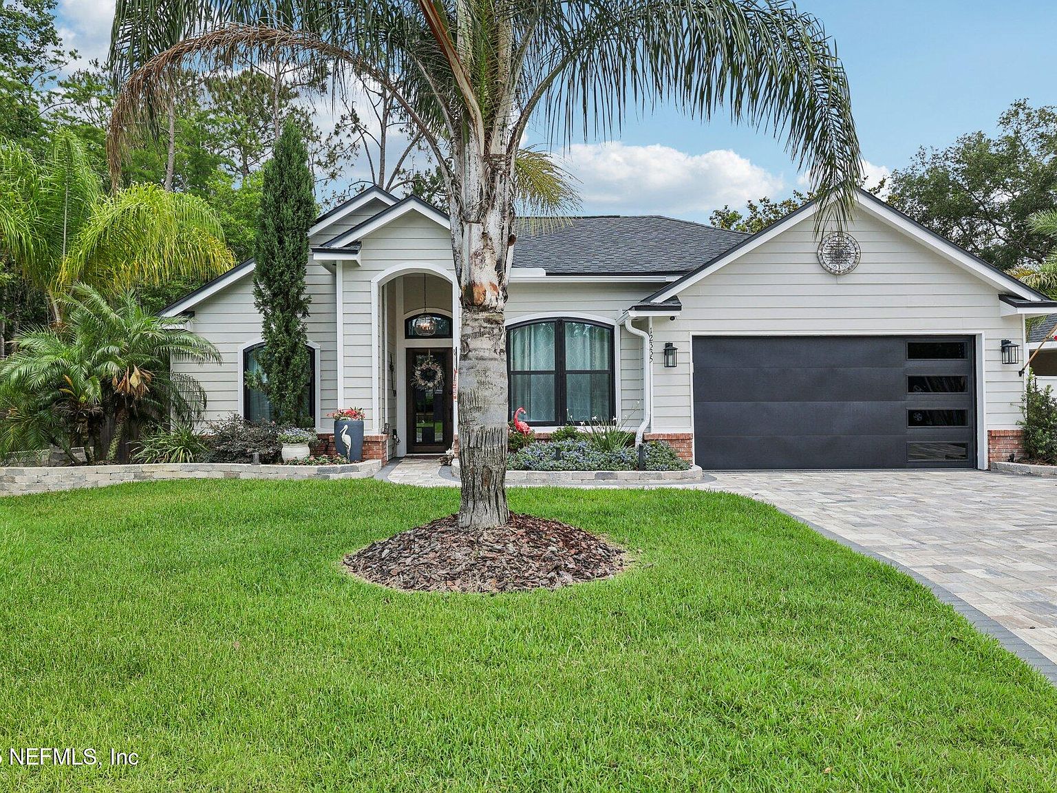 磯辺12 9841 S 12th St, Phoenix, AZ 85042 | MLS# 4FA205710AD5 | Redfin