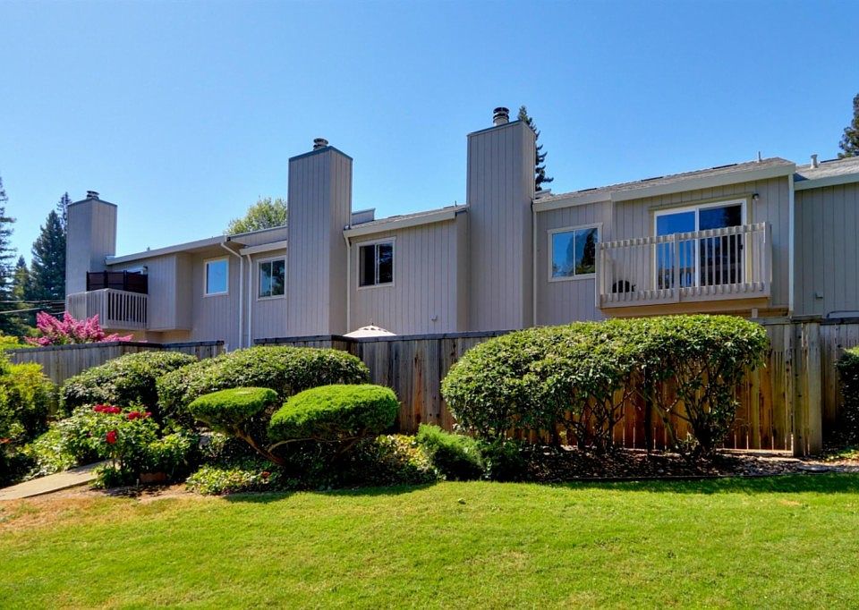 1st image of 5202 Lake Knoll Ln