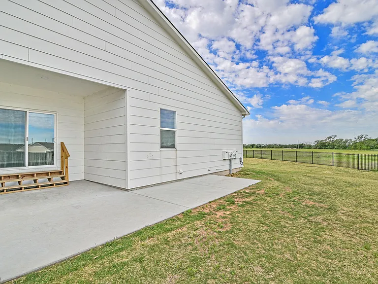 5343 N Pinecrest St — Photo 32