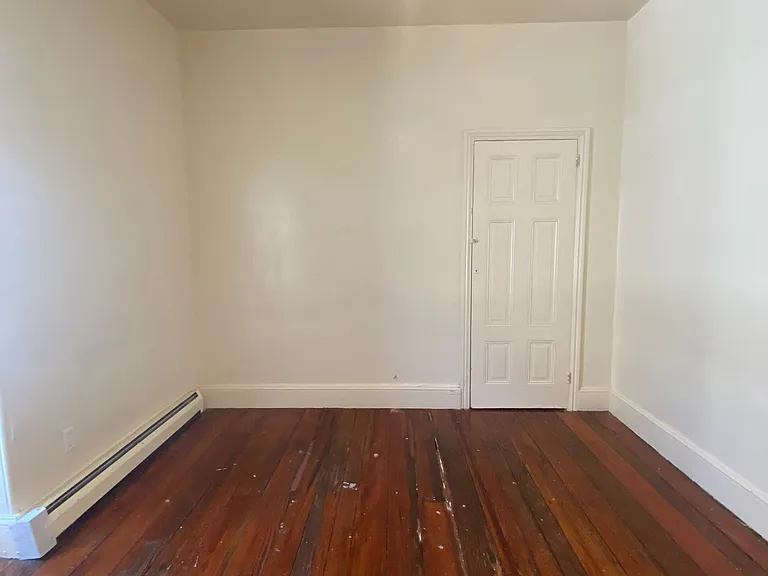 3725 Spring Garden St #2 — Photo 7