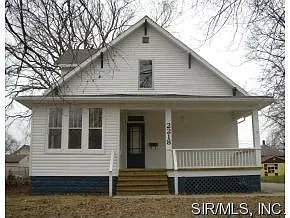 2218 E 24th St photo 1