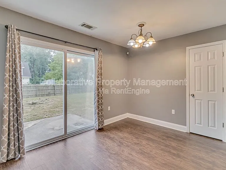 103 W Tietgen St — Photo 15