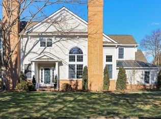 5 Ashington Club Rd, Far Hills, NJ 07931