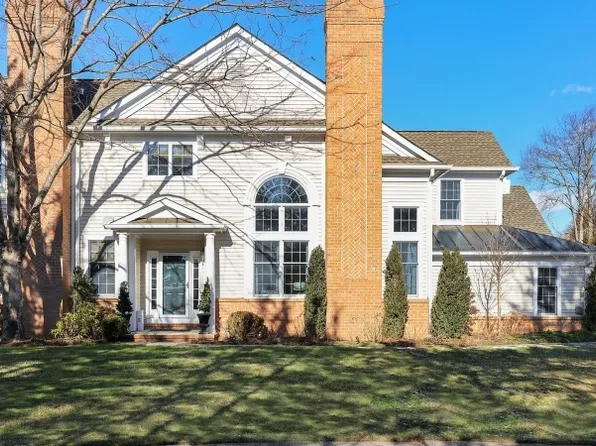 5 Ashington Club Rd, Far Hills Boro, NJ 07931