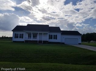 20 Quevero Dr, Lumberton, NC 28358