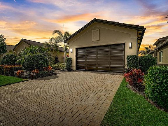 2nd image of 28496 Burano DR