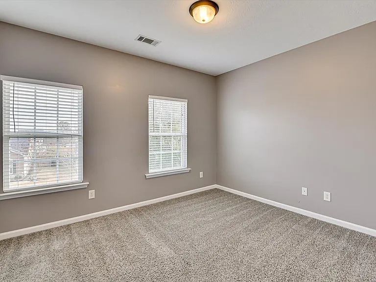 249 Crown Heights Way — Photo 37