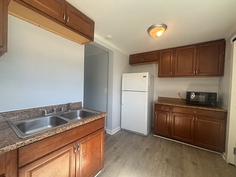3405 Northlake Way NW #3 — Photo 3