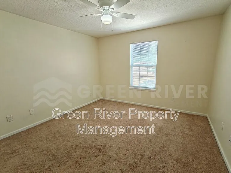 3107 Zeyno Dr — Photo 39