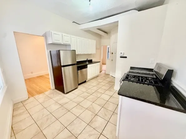 13 Charter St, Boston, MA