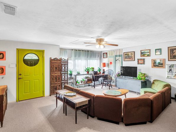 208 Johnson St, Seagoville, TX 75159