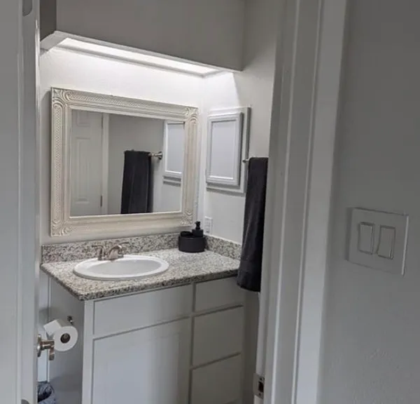 1901 Holleman Dr W #411 — Photo 6