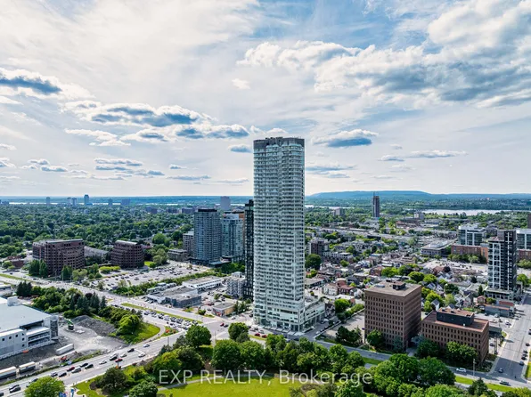805 Carling Ave #3406, Ottawa, ON K1S 5W9