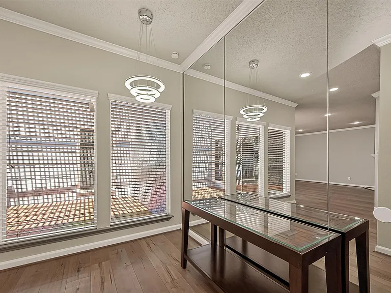 4024 Breakwood Dr — Photo 5