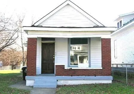 407 Amy Ave