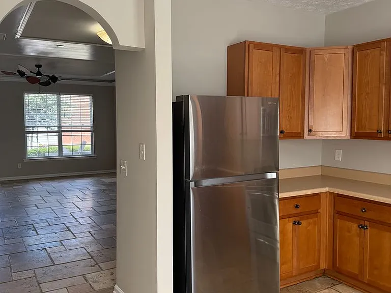 6262 Shoreview Cir — Photo 5