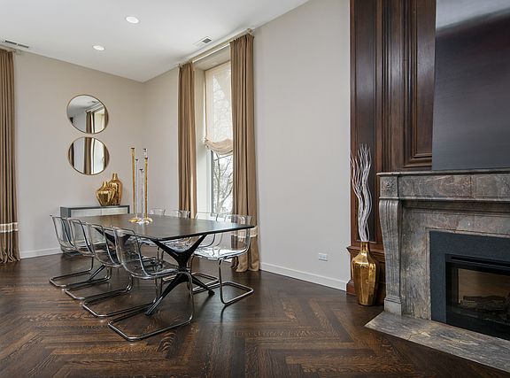 3rd image of 3030 N Lake Shore Dr APT 201