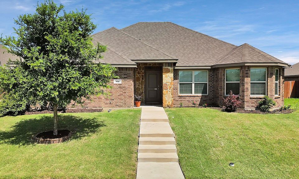 1st image of 531 Cottonview Dr