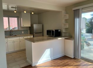 1155 Manzanita Dr, Pacifica, CA 94044