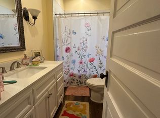3550 Edwards Rd, Cincinnati, OH 45208
