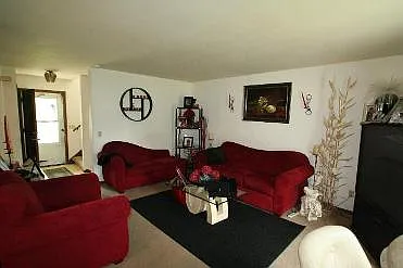 2013-2015 Adderbury Ln - 2013 — Photo 4