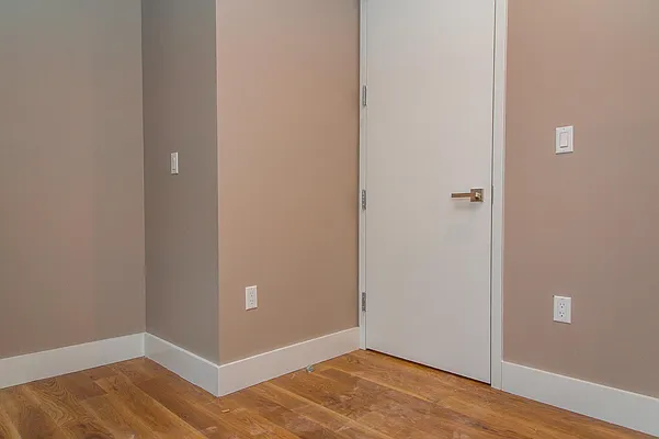 Rented by Nooklyn NYC LLC | media 39