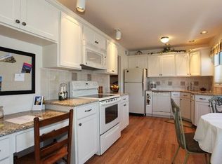 25-9 Franklin Ct, Bernardsville, NJ 07924