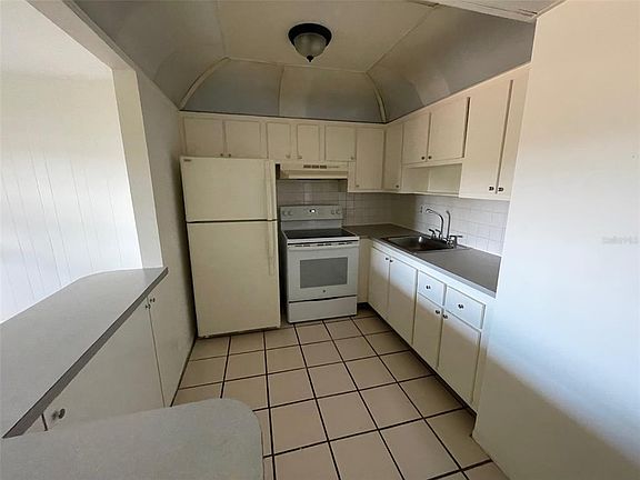 4th image of 2501 Harn Blvd APT H28