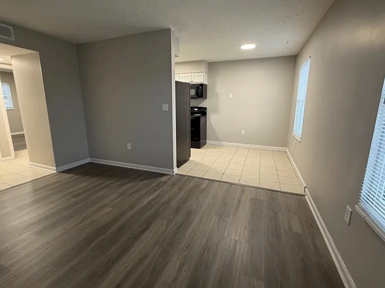 3216 Springfield Dr #2 — Photo 6