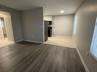 3216 Springfield Dr #2, Louisville, KY 40214