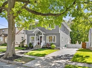 347 W Passaic Ave, Rutherford Boro, NJ 07070