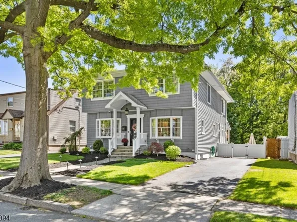 347 W Passaic Ave, Rutherford Boro, NJ 07070