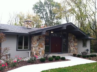 11210 Dice Rd, Freeland, MI 48623