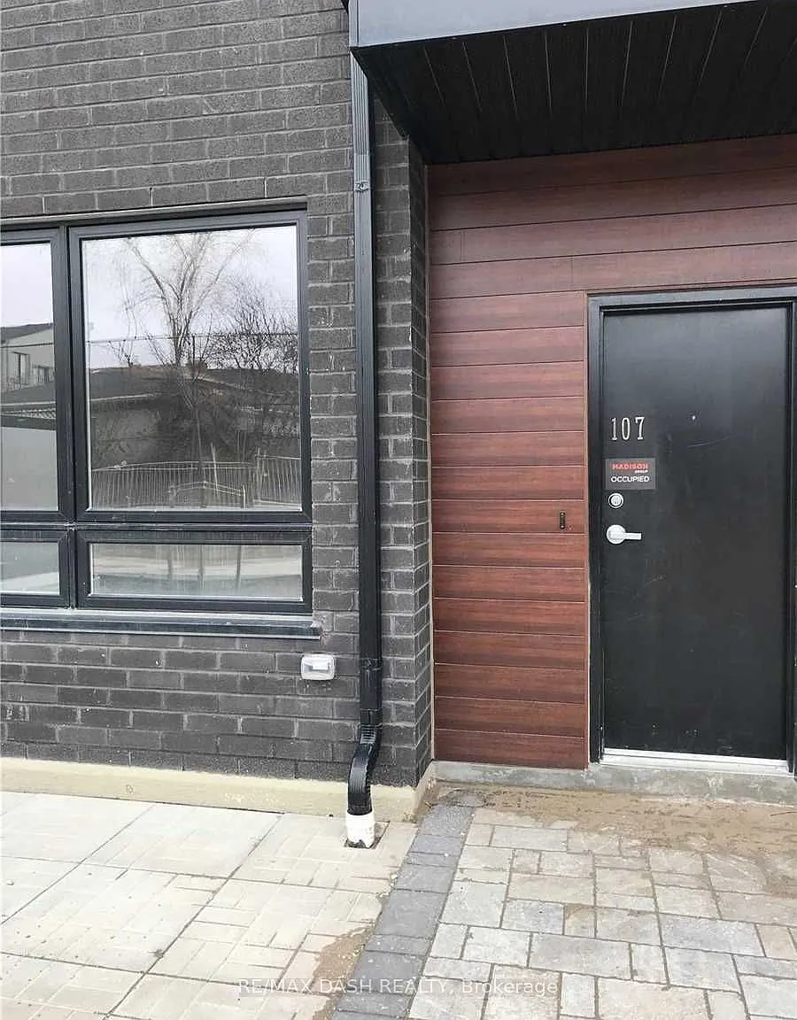 3 bed, $2,600 — Photo 3