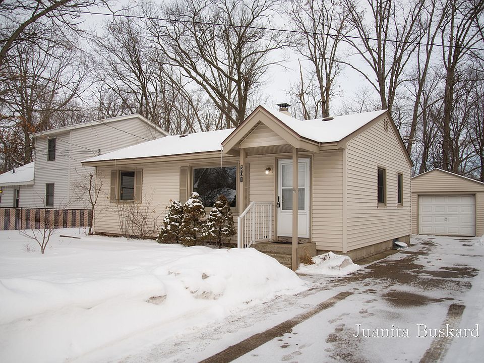 1st image of 301 Nancy St SE