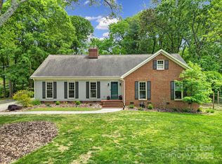 2626 Lilly Mill Rd, Charlotte, NC 28210